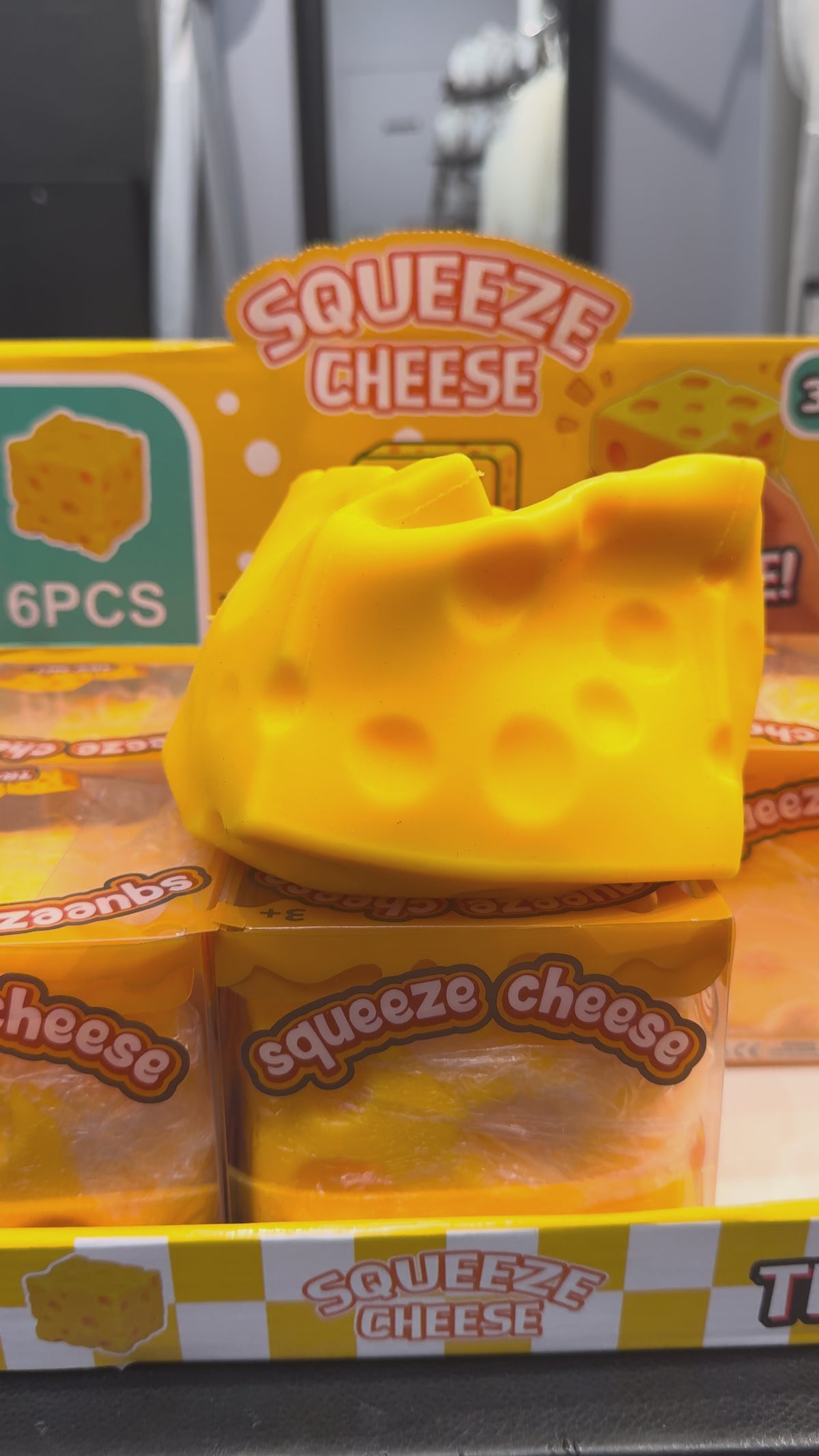 Jumbo Squeeze Cheese