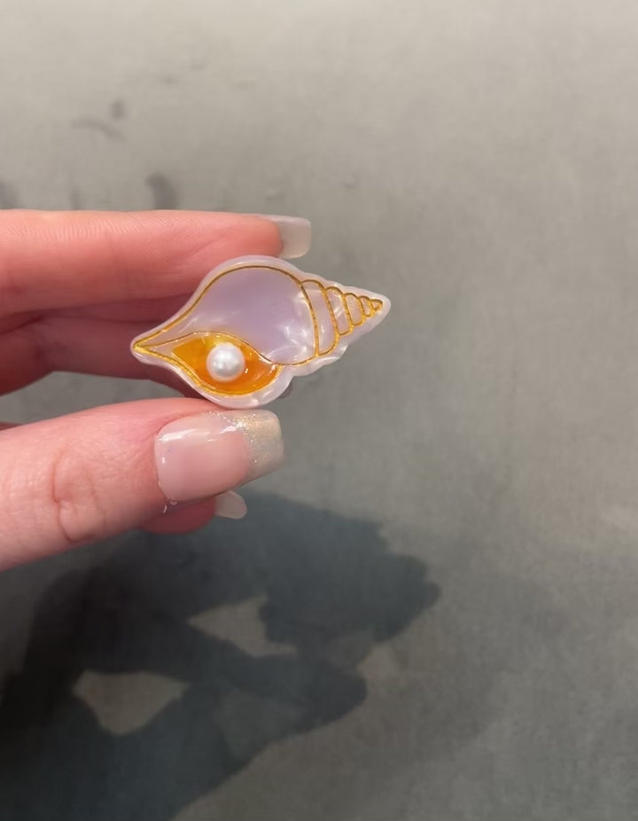 Mini Conch Shell