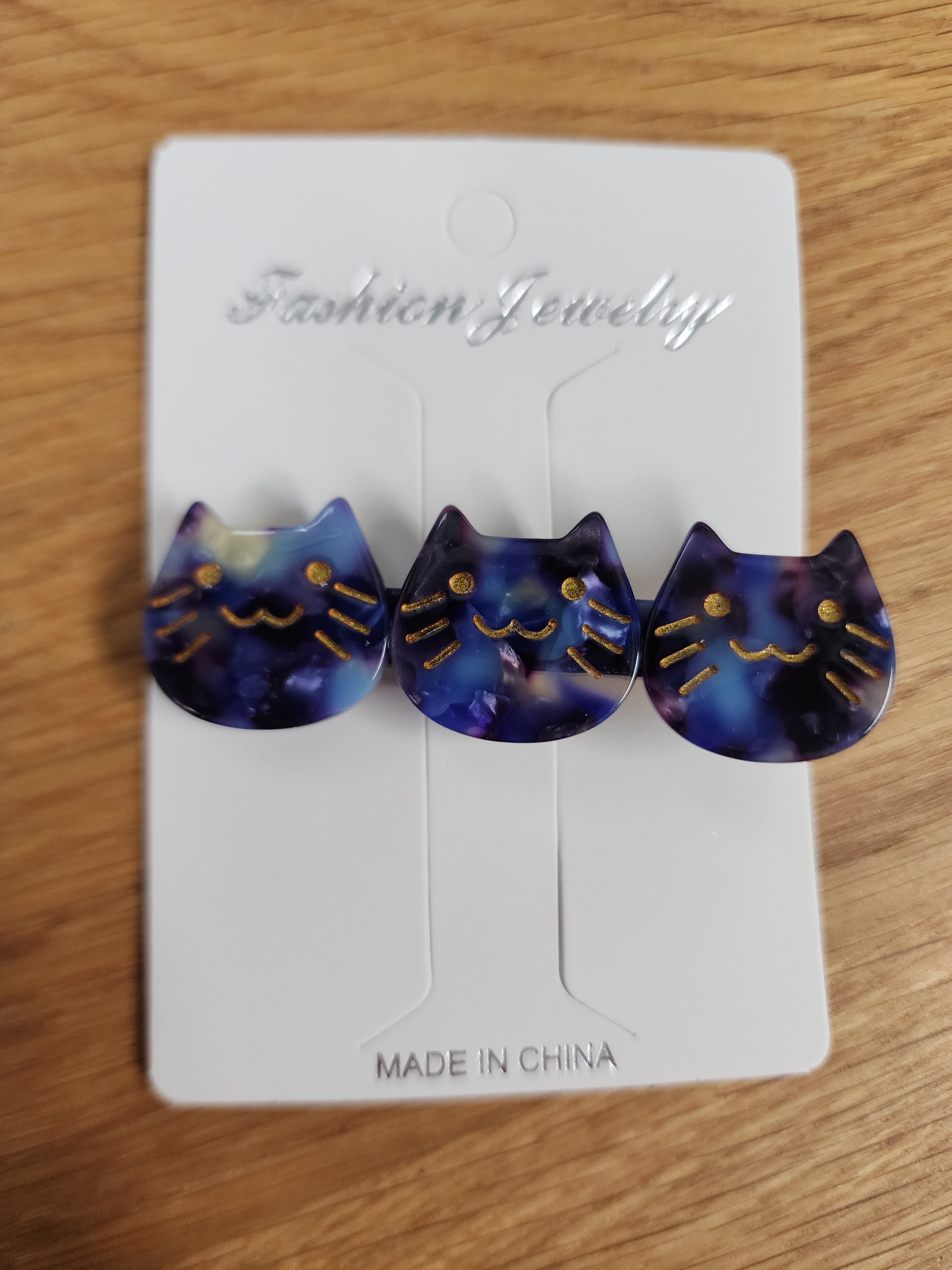 3 Head Cat Clip