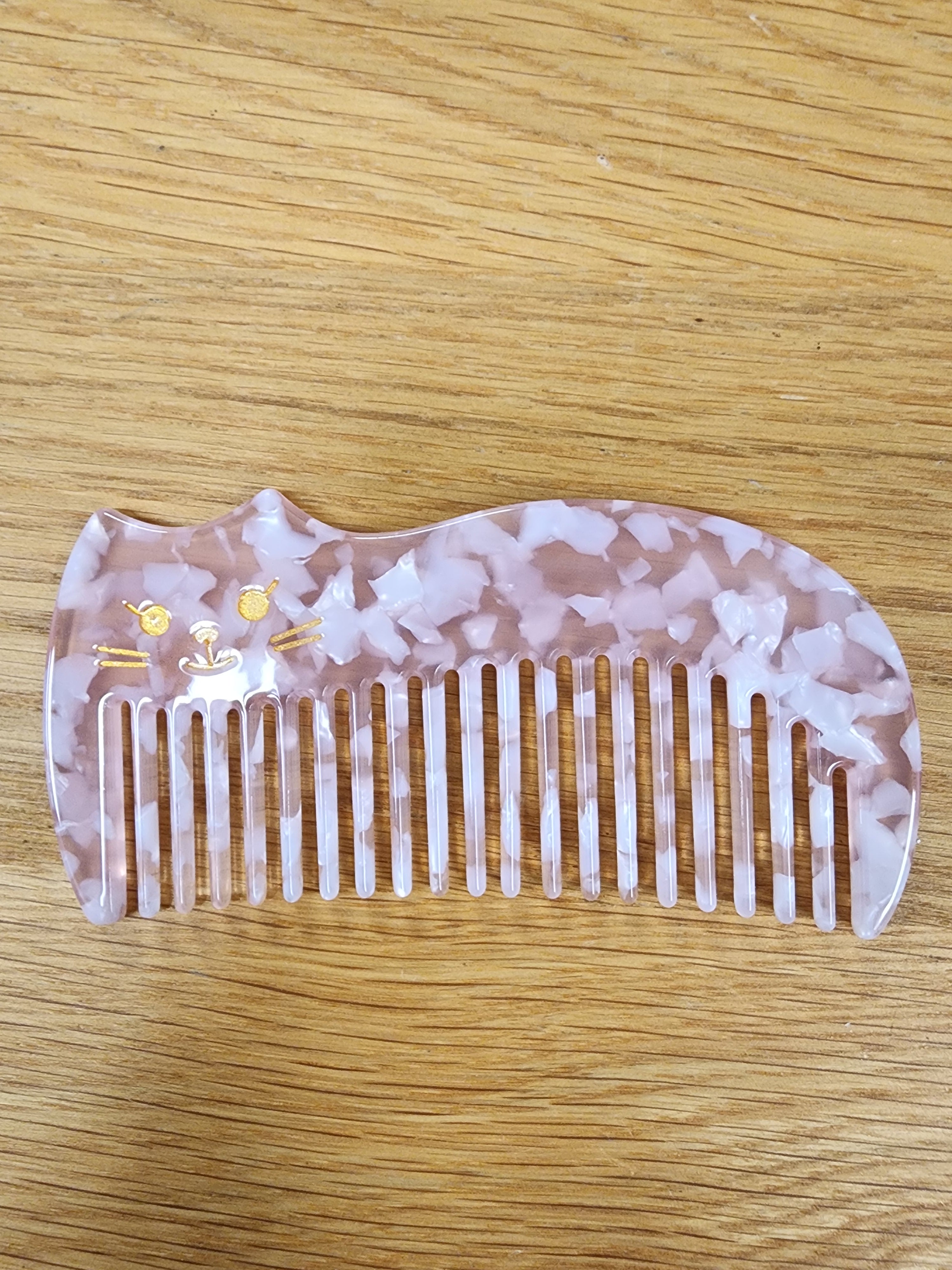 Cat Comb