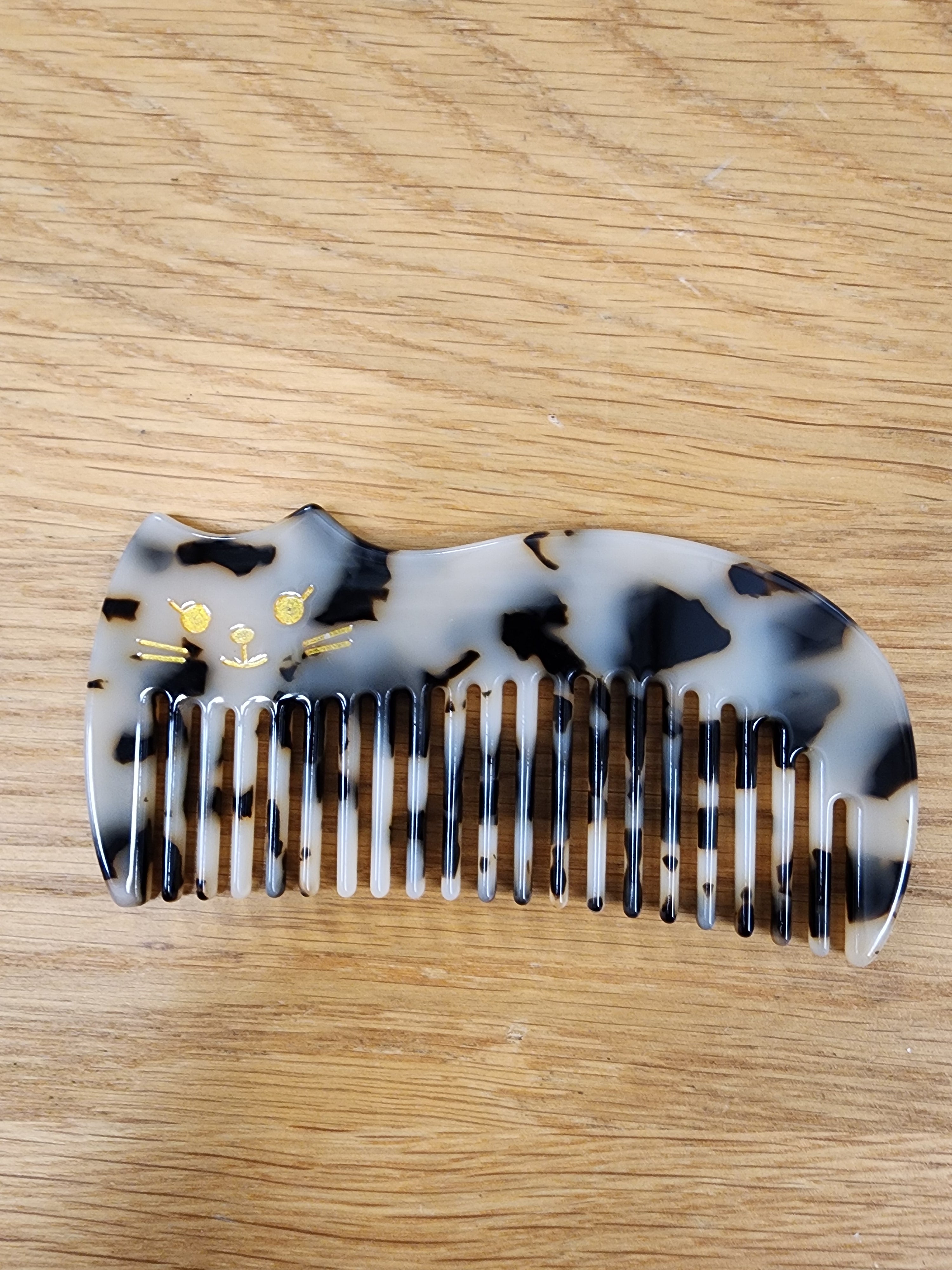 Cat Comb