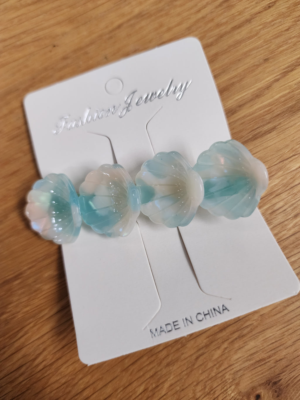Small Clam Clip