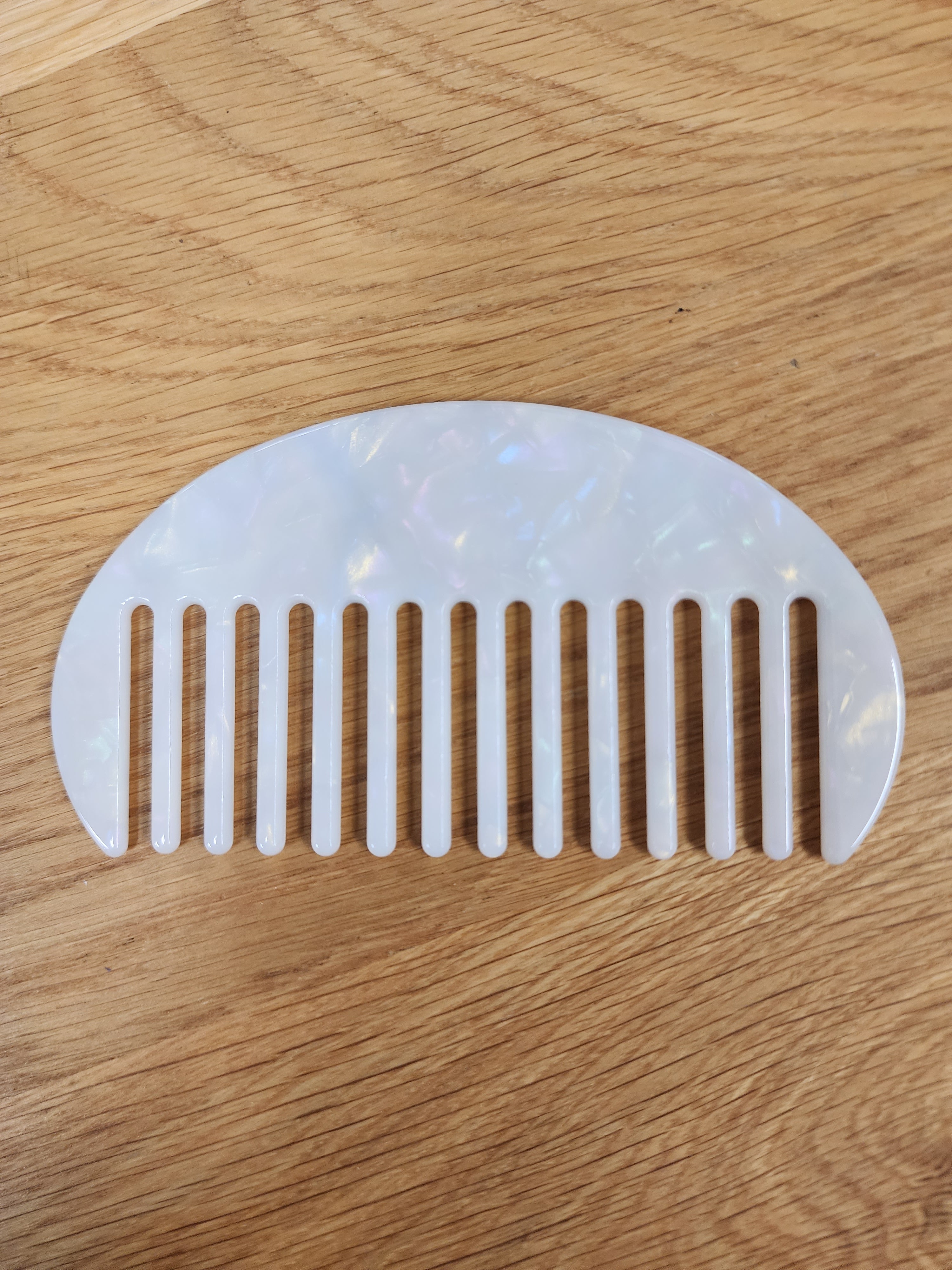 Large Comb