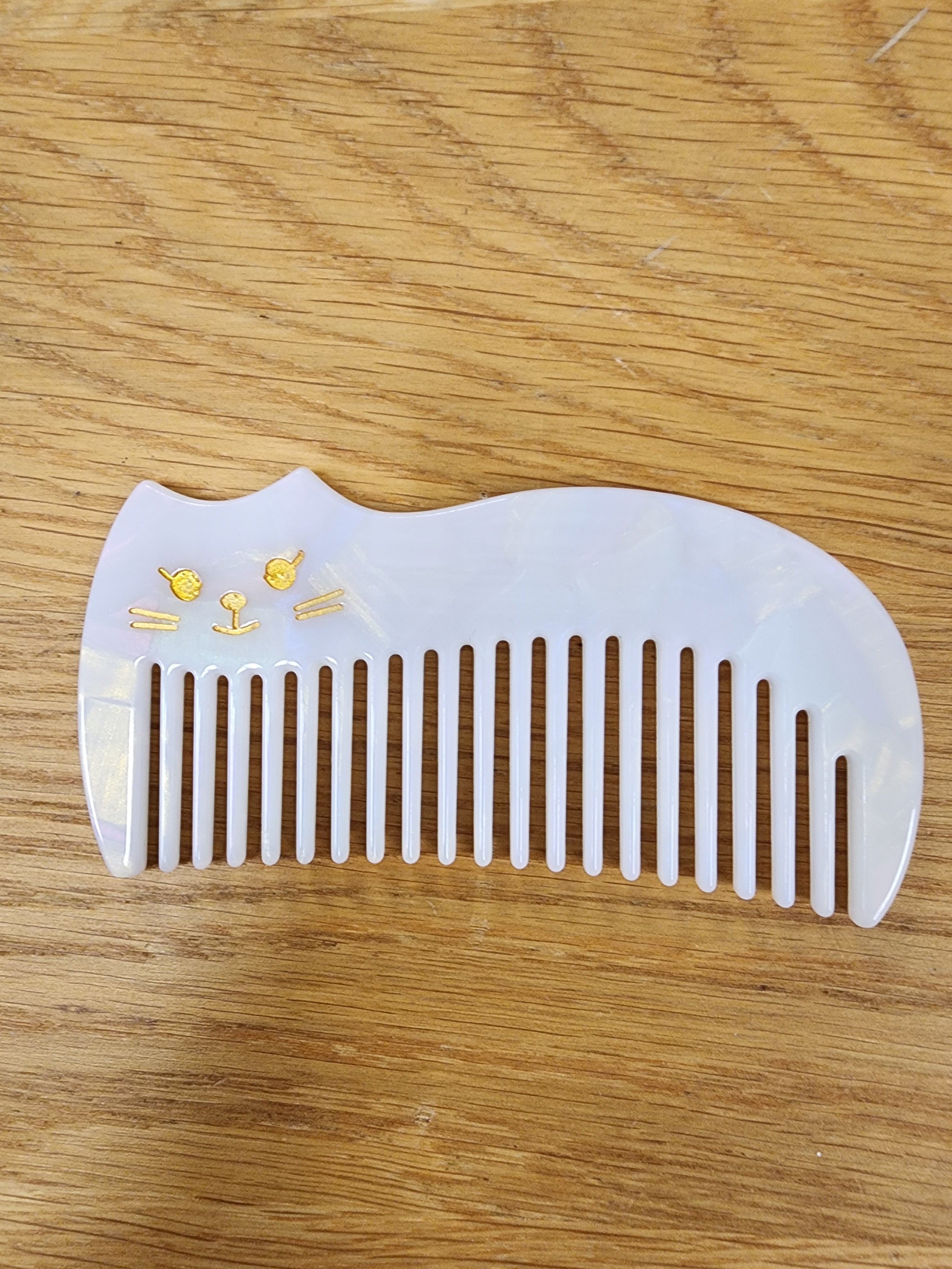 Cat Comb