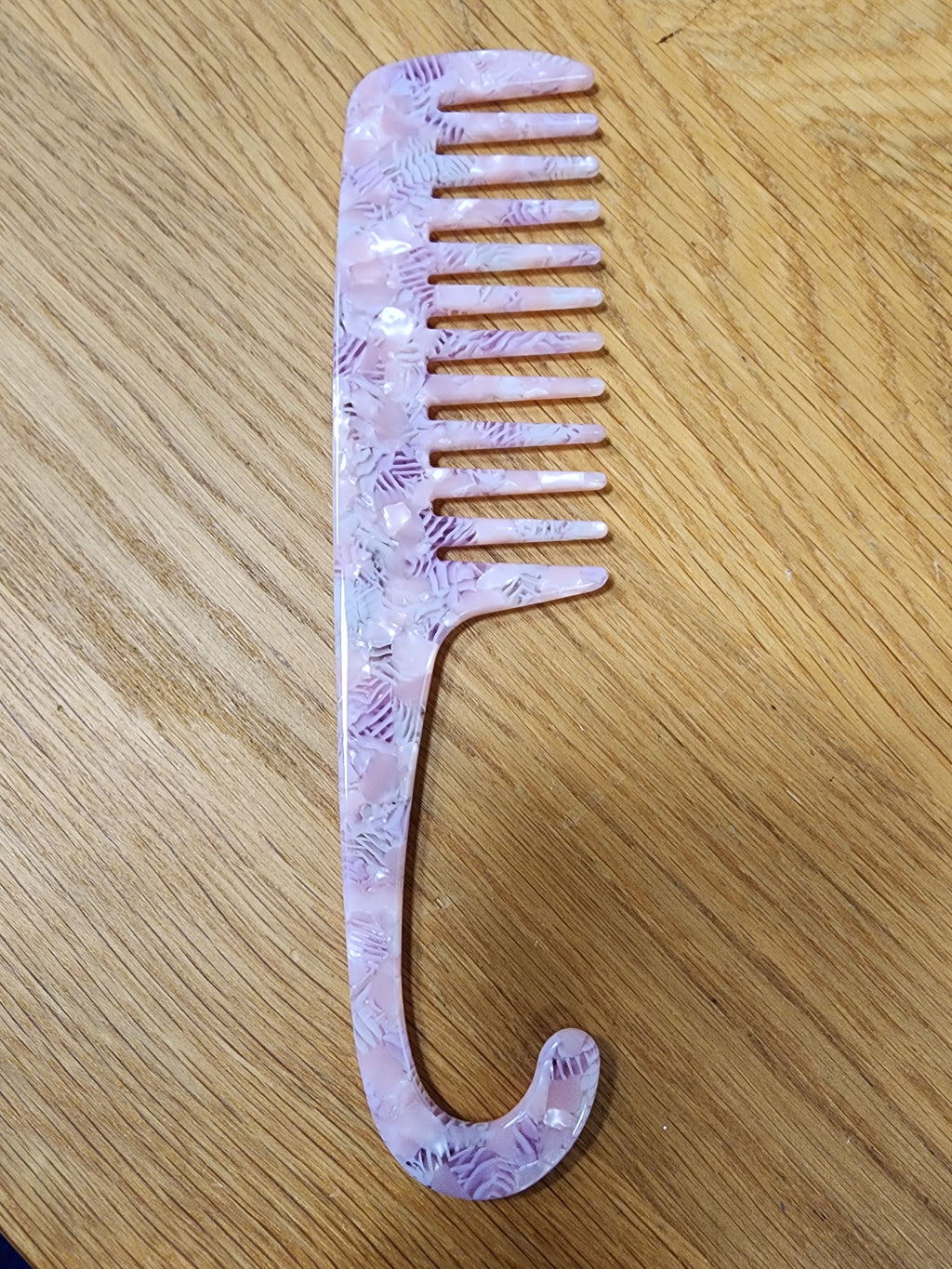 Large Tail Comb